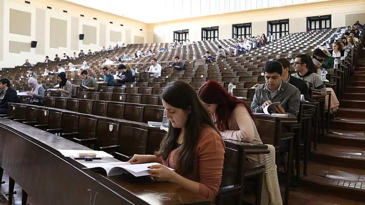 Türkiye QS'de rekor kırdı: 247 program listeye girdi